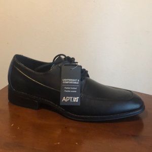 Never Worn APT.9 Dressing shoes W/ Tag